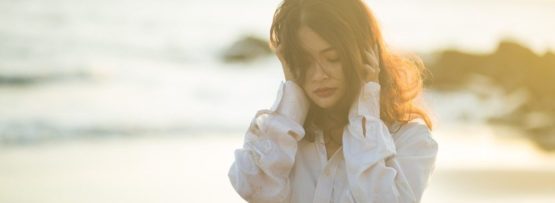 髪の毛にベビーオイルはつけないで 髪は髪専用オイルがおすすめ 綺和美 髪の毛にベビーオイルはつけないで 髪は髪専用オイルがおすすめ 綺和美